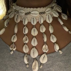 NWT Free People Choker Necklace - Knots & Shells